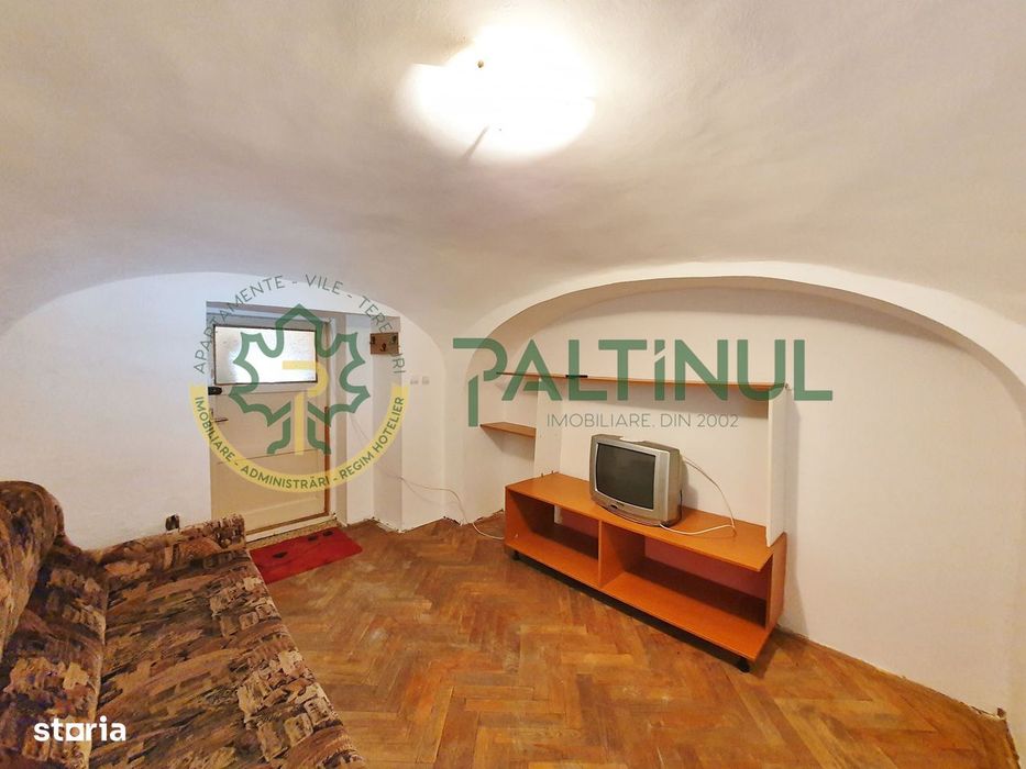 Apartament la casa, zona str. Turnului