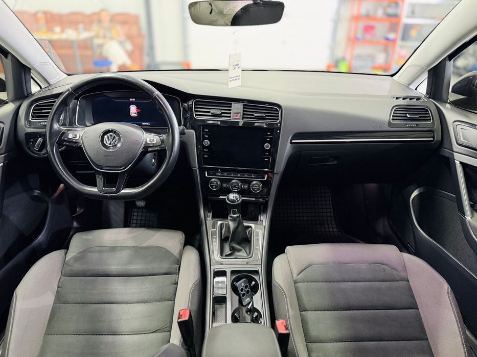 VW Golf 7.5 Highline 1.6 TDI Fara Adblue