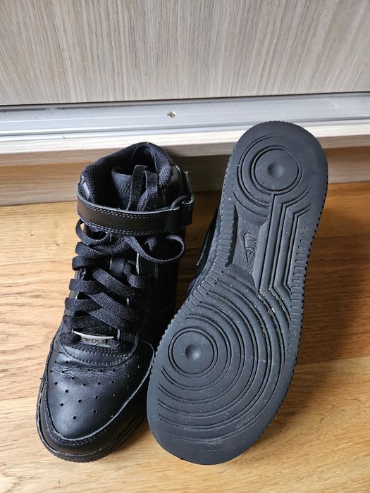 Vând Nike Air Force 1 Mid 37.5 , Nike Court Vision