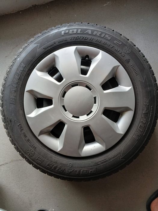 Oferta Cauciucuri cu Jenți din tabla