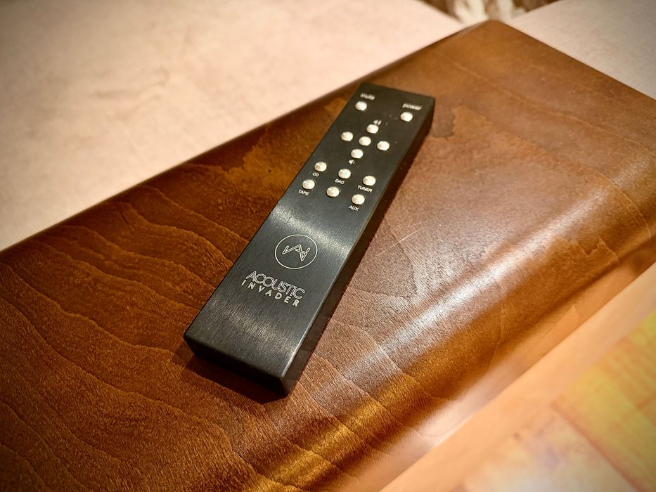 [VÂND] Acoustic Invader – Set High-End Line Preamp + Power Amp (10/10)