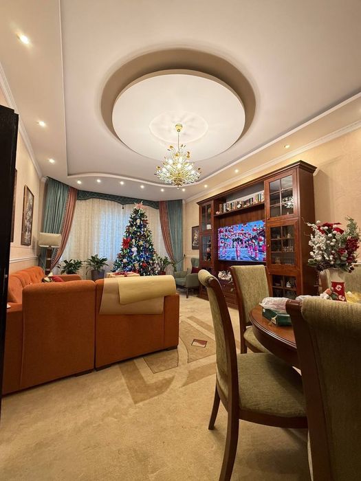 Продаётся дом, в элитной махалле, 6-ком., Глинка, 8 роддом