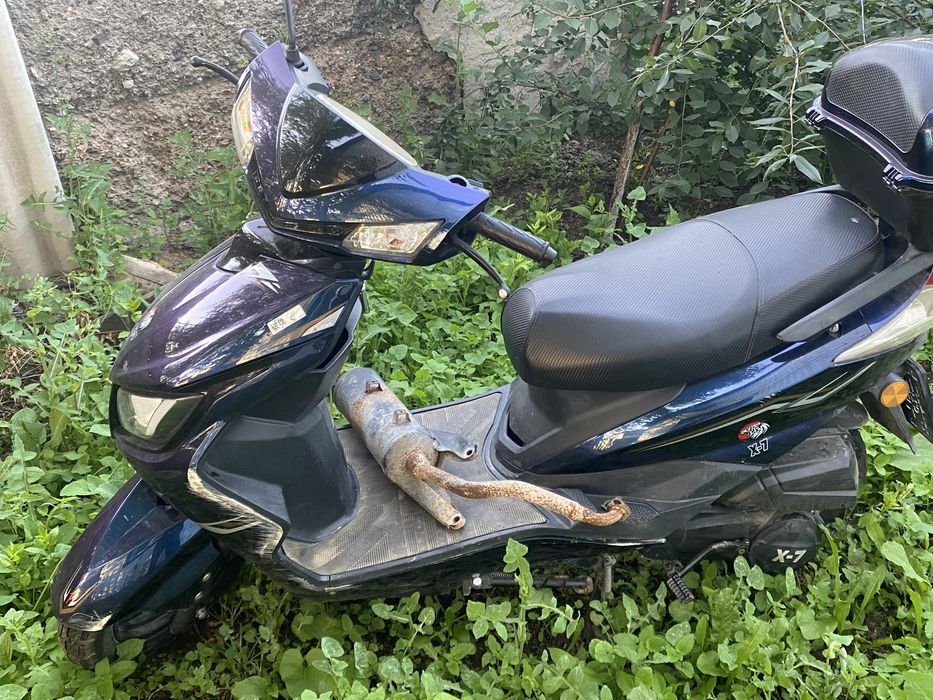 Продам скутер 150куб