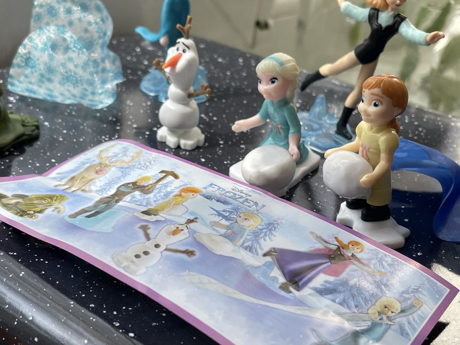 Kinder surprise Frozen 2016 complet