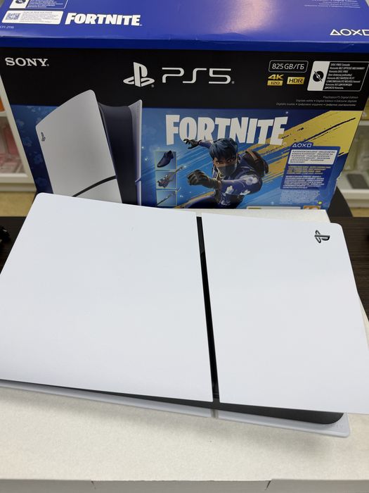 ***КАТО НОВ 825GB Playstation 5 DIGITAL Зора  Гаранция до 2028 г. White