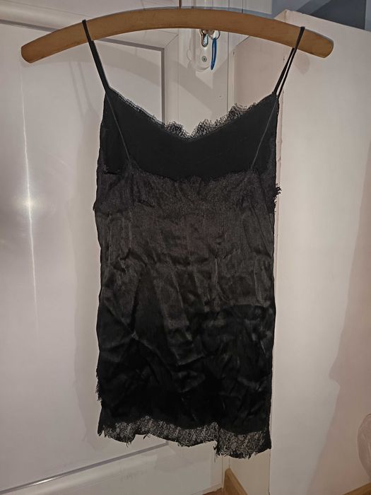 Rochiță/Maiou Negru