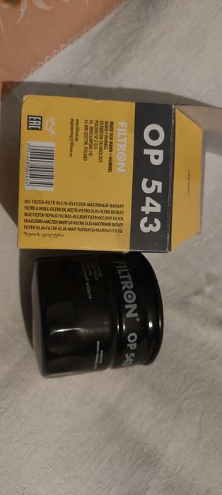 Продавам маслен филтър OP 543. Цена 10 лв.