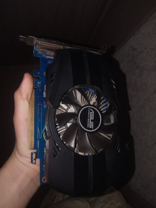Видеокарта ASUS 2гб