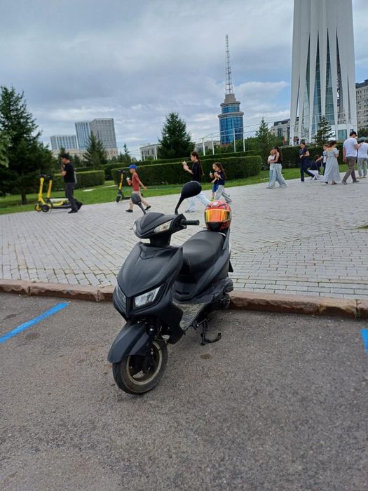 Продам мопед м8 на учете