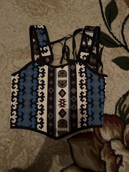Корсет с орнамент, новый