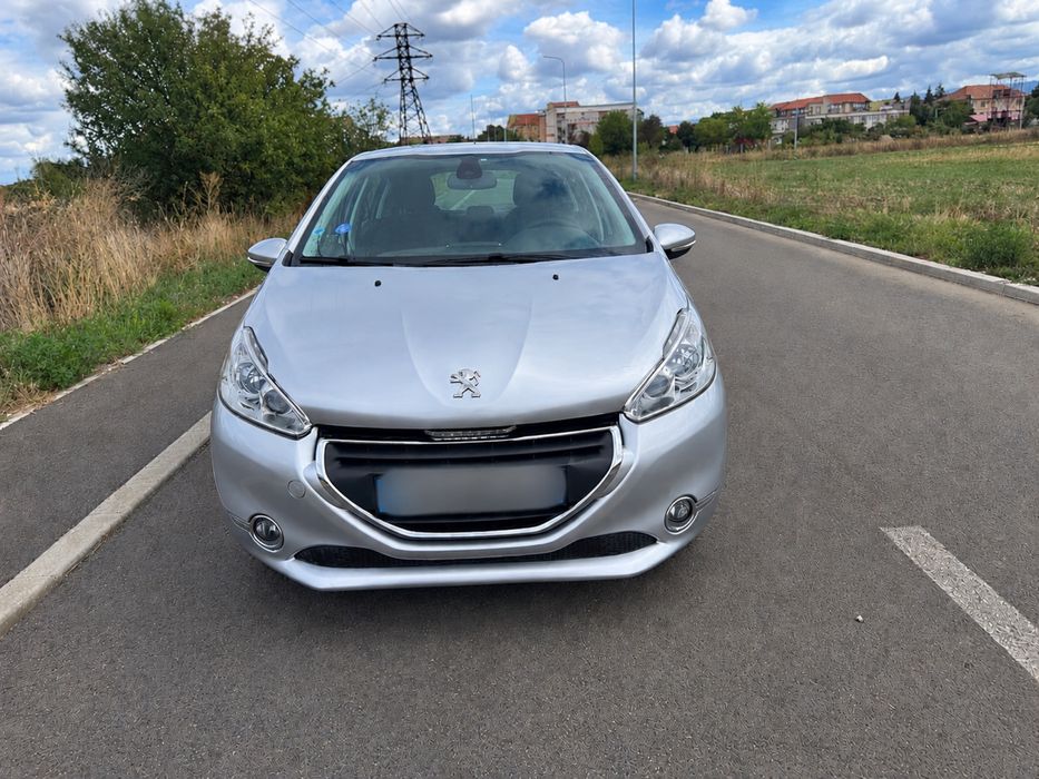 PEUGEOT 208 2015 — imagine 1