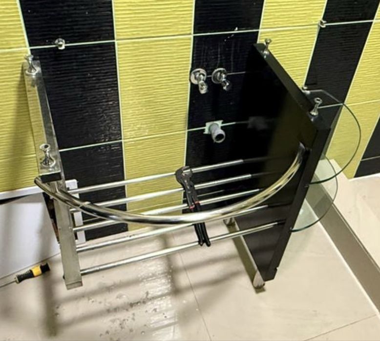 Lavoar sticla baterie si oglinda