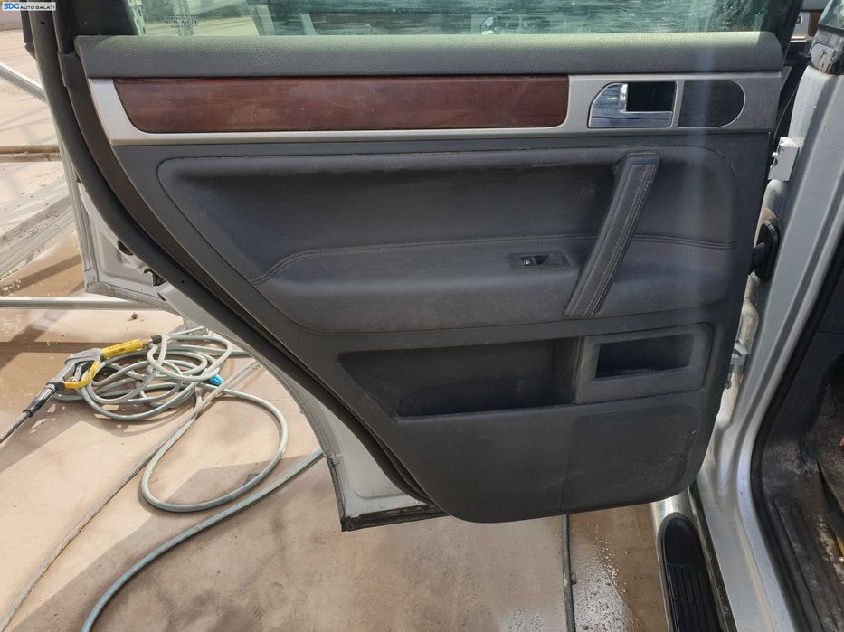 Panou Tapiterie Fata Interior Usa Portiera Stanga Spate Volkswagen Touareg 7L 2002 - 2010 [K8299]
