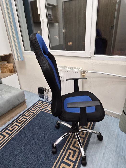 Офис стол тип геймърски!