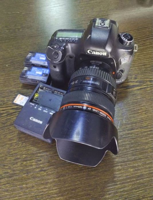 Mark3 foto video aparat. Kamplent hamma narsasi bor. Holati yaxshi.