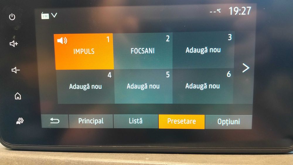 Vând navigație LG pentru Dacia