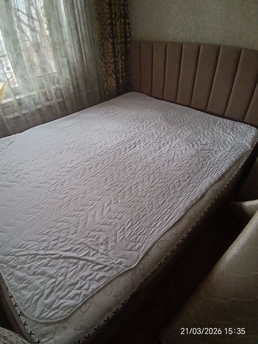 Кровать двухспальная