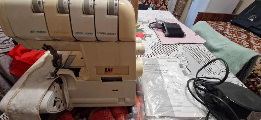 Mașină de surfilat funcțională