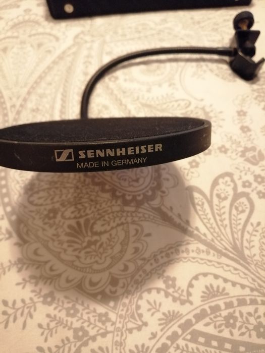 Pop filtru cu menghina SENNHEISER Original Germany