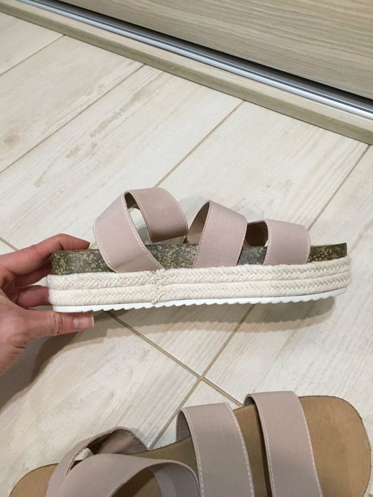 Sandale flatform dupe Steve Madden