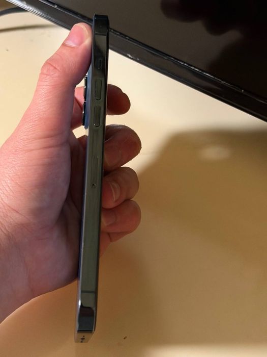 Iphone 12 pro max 84/128 ideal karobka