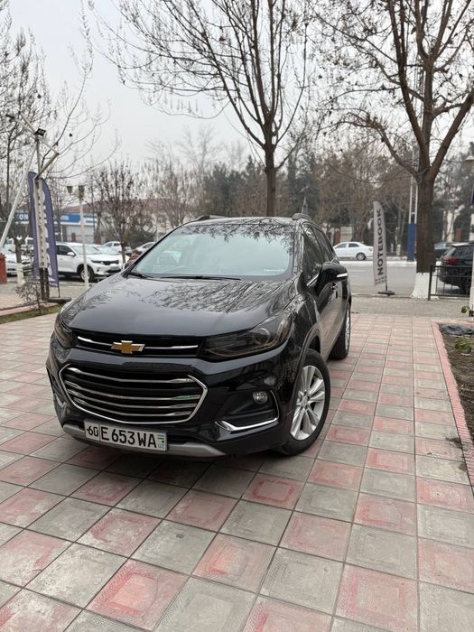 Chevrolet Tracker Premier сотилади