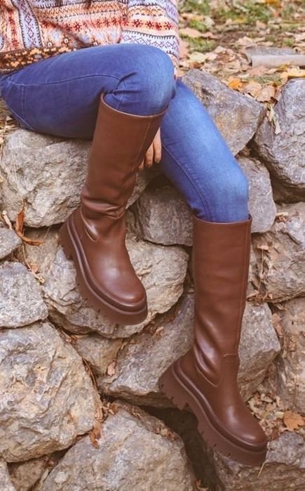 Кафяви ботуши Pull&Bear с платформа, номер 35