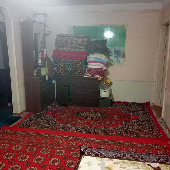 Шодлик масжид якинида 2 хонали 3 хонага мосласа булади