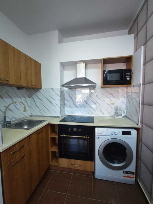 Продава се Двустаен апартамент в Свети Влас - 74 кв.м за 1109 €/кв.м - Снимка #2