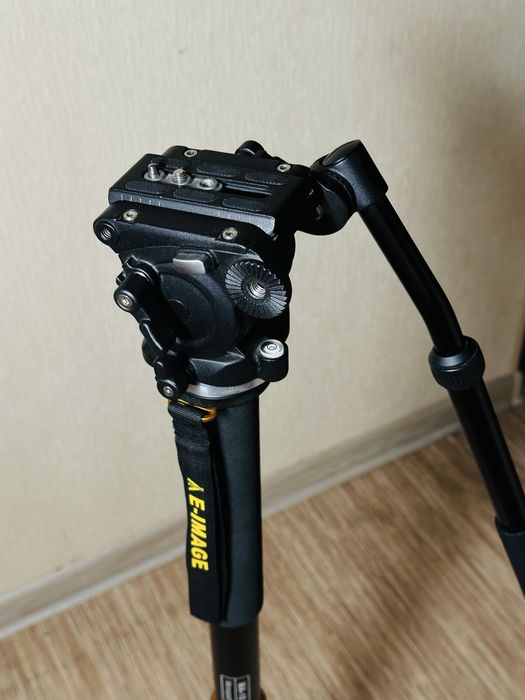 Монопод E-Image MA10