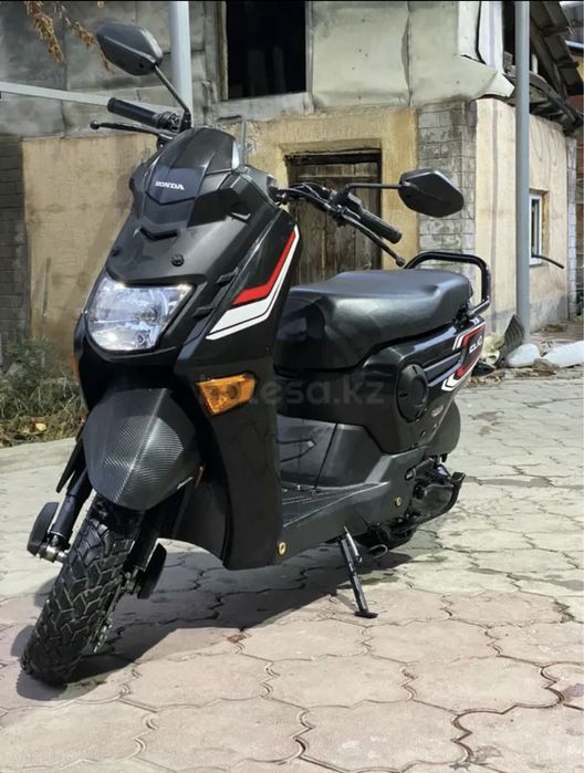 Продам Мопед Honda Cliq