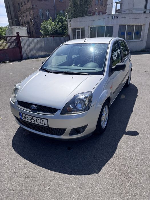 FORD Fiesta 2009 — imagine 3