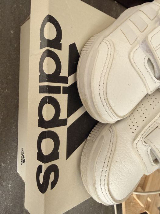 Детски кецове adidas размер 20