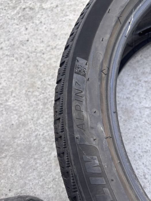 235/45/18 Michelin 2 бр