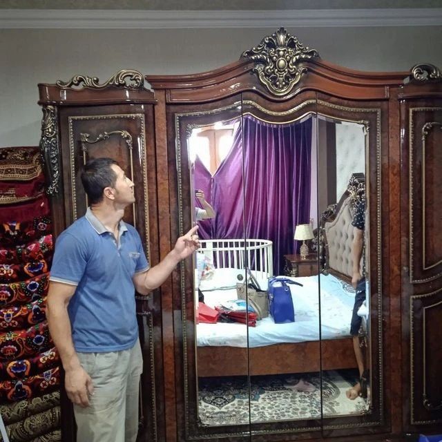 Перевозка квартир и офис.разборка и сборка мебель