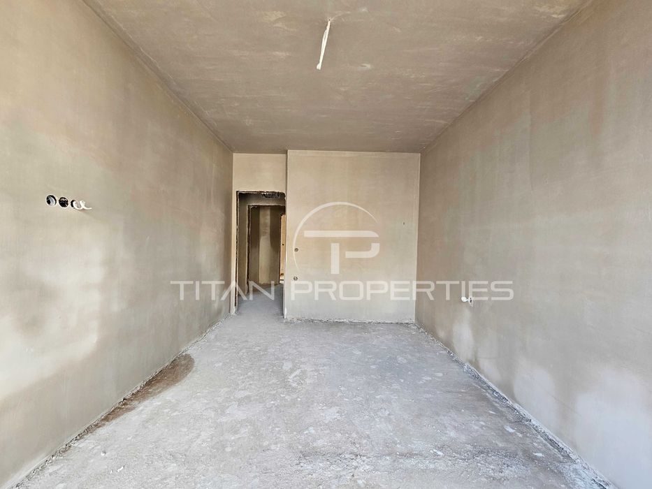 Продава се Тристаен апартамент в Пловдив, Остромила - 115 кв.м за 1301 €/кв.м - Снимка #5