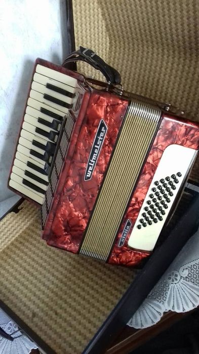 купувам акордеони