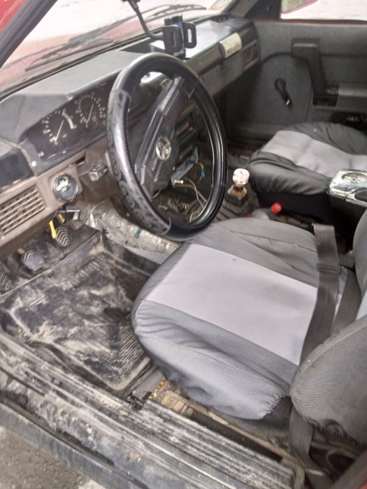 Продам автомобиль москвич