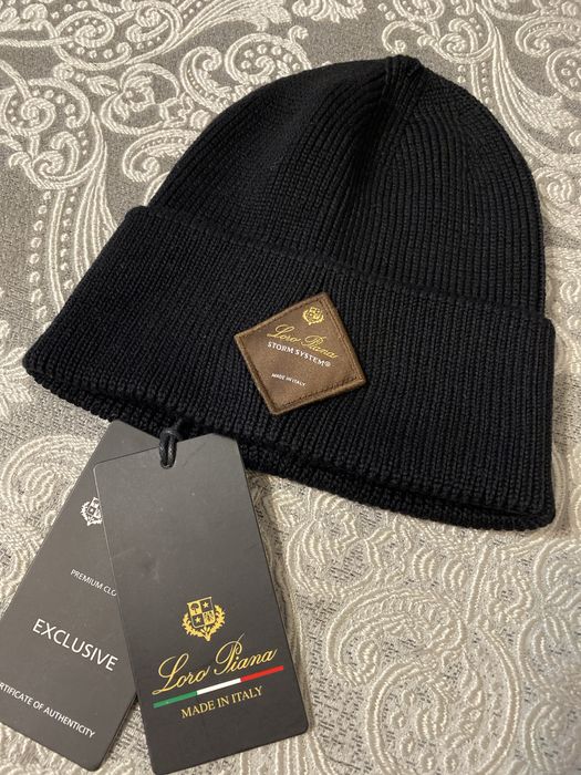 Caciula pentru barbati, Loro Piana