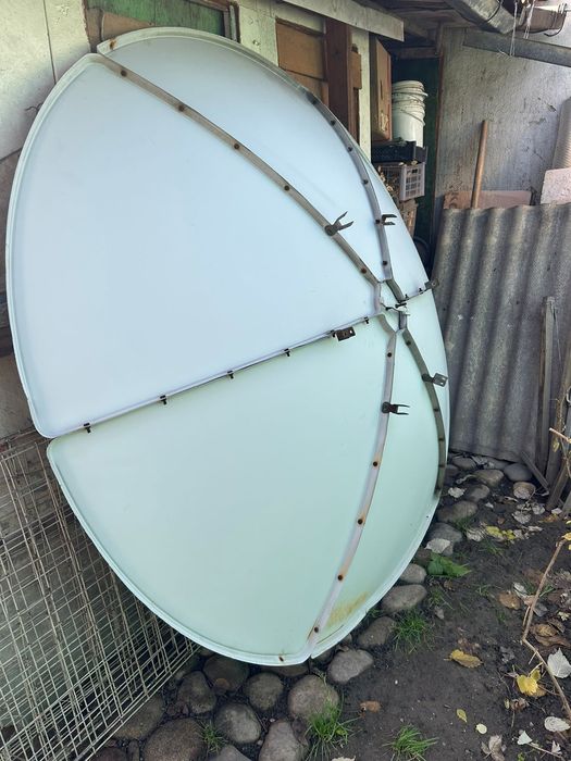 Спутниковое оборудование