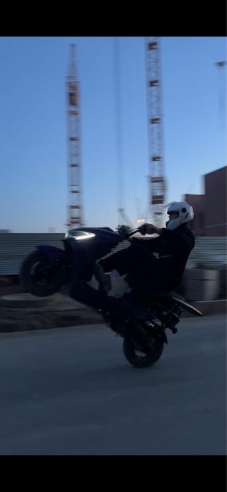 Продам м8 про лия