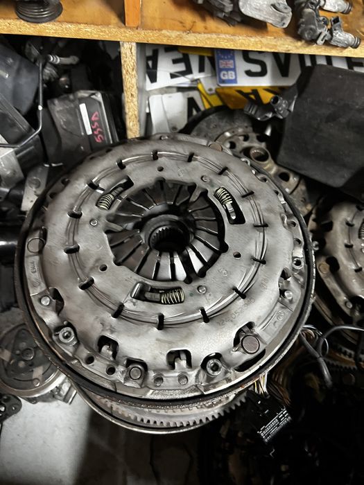 Volanta bmw f10 f11 f20 f21 f30 f31 e90 e91 2.0d n47 184cp