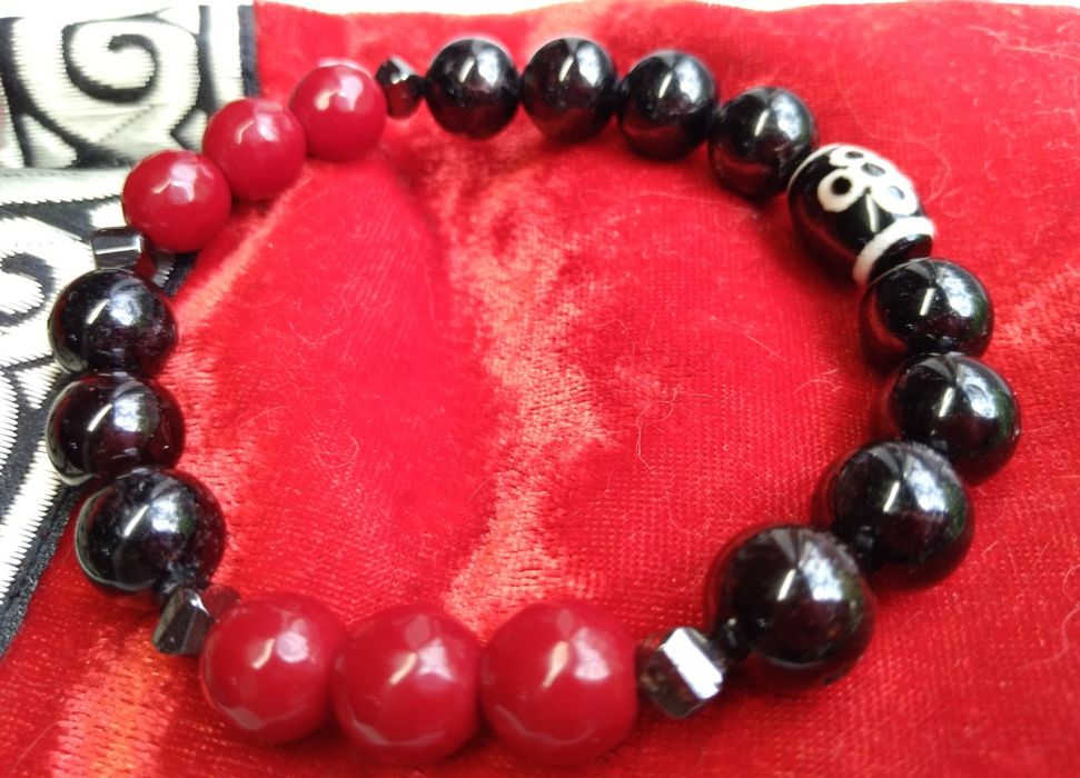 Продам Браслеты  из натуральных камней