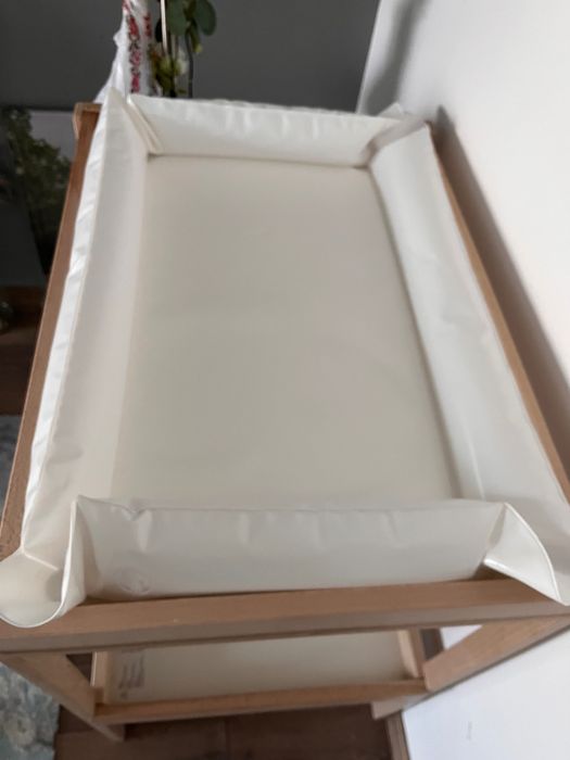 Masa de înfășat Ikea