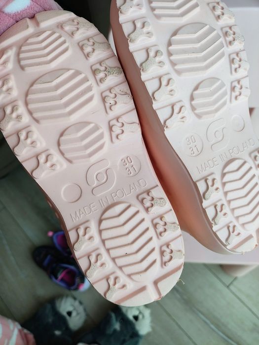 Детски ботушки при дъжд