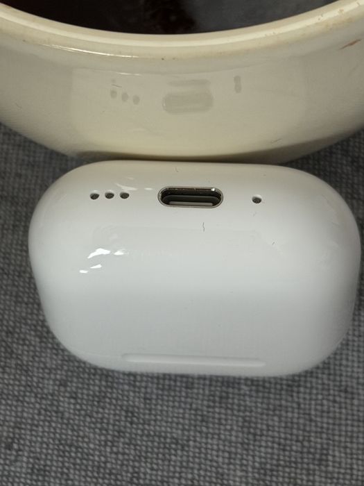 Airpods 4 ANC case