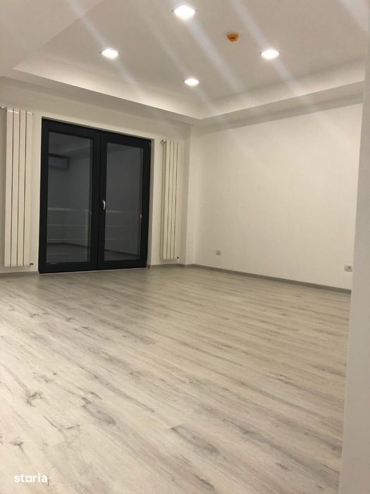 Spații birouri de inchiriat intre 100m2-170m2