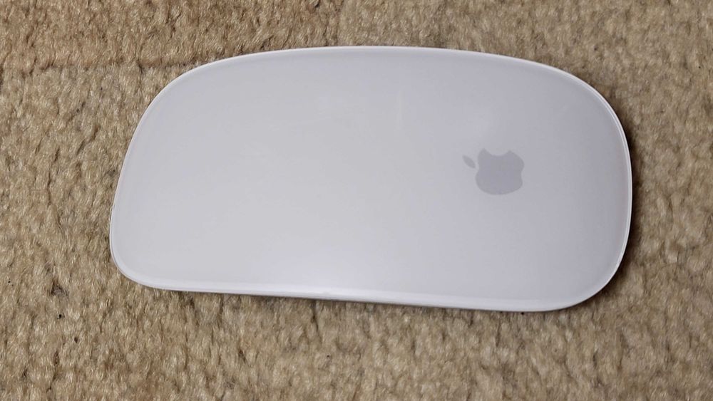 Apple Magic Mouse A1296, Bluetooth, Wireless,1300 dpi, Alb fuctional