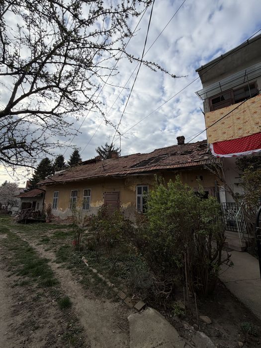 Casa/apartament 2 camere str marasesti
