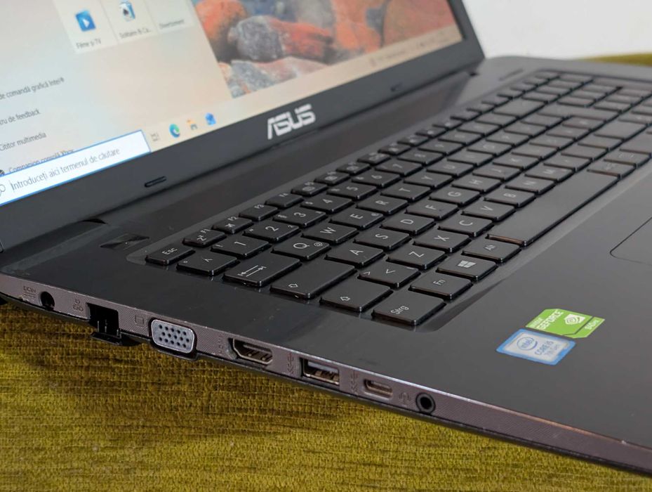 Laptop ASUS X756U, i5 7200u + NVIDIA GeForce 940MX